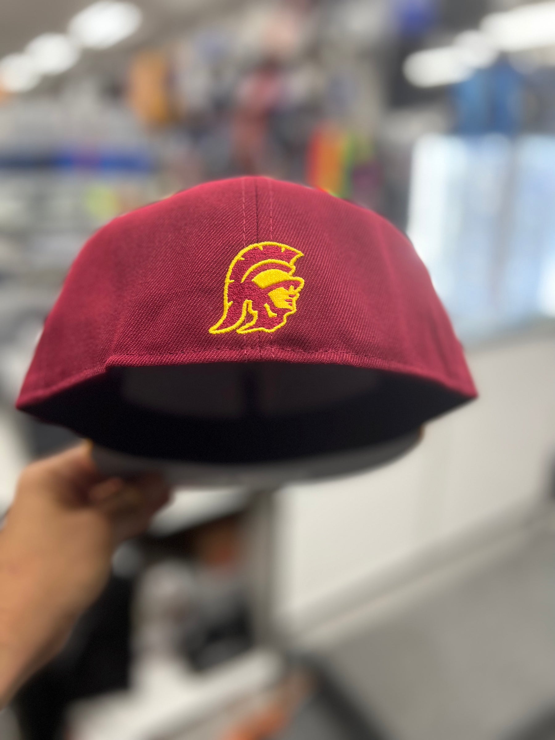 USC 2 Tone Burgundy / Gold 5950