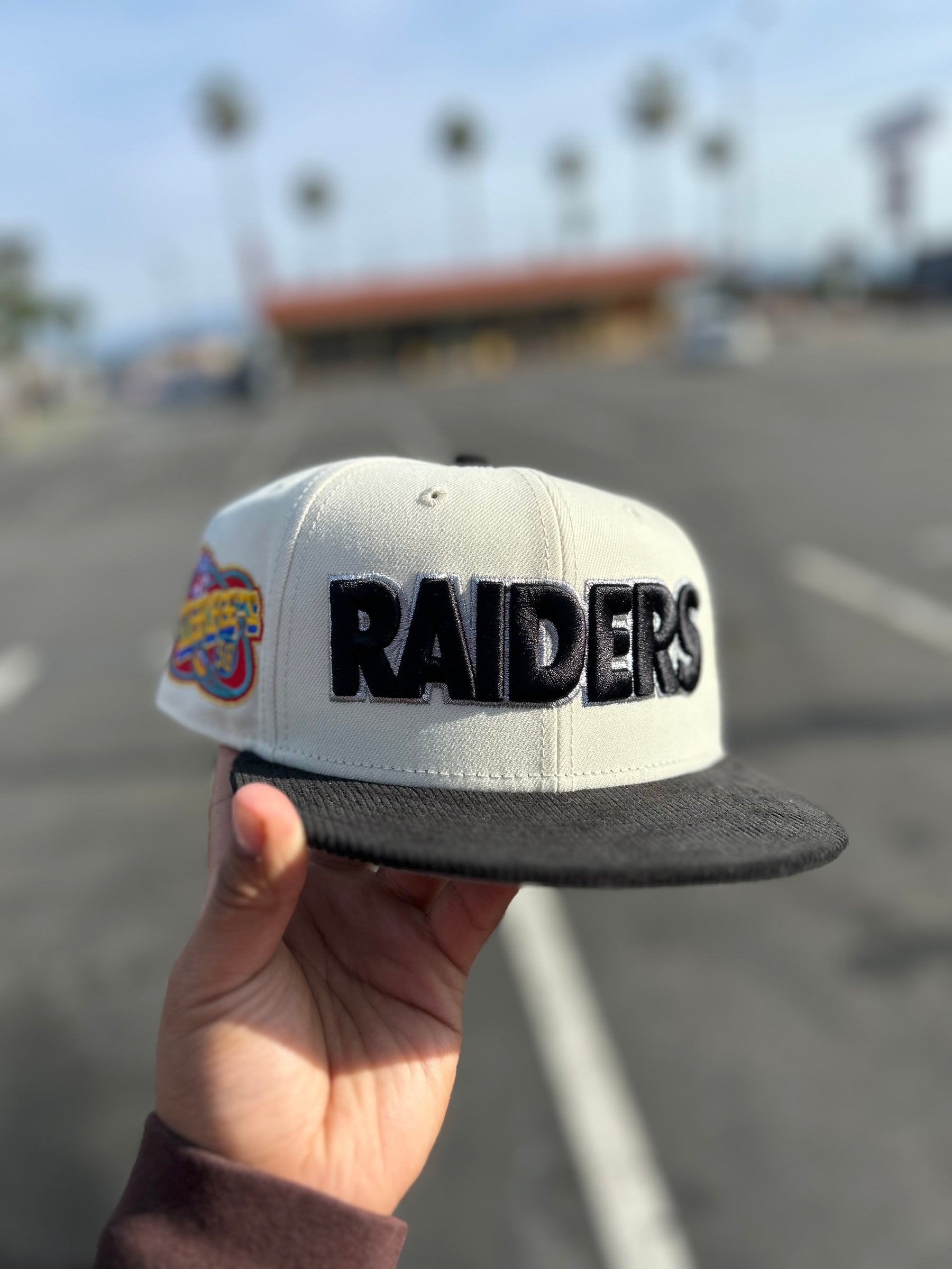 Raiders Chrome / Black Cordoroy 5950