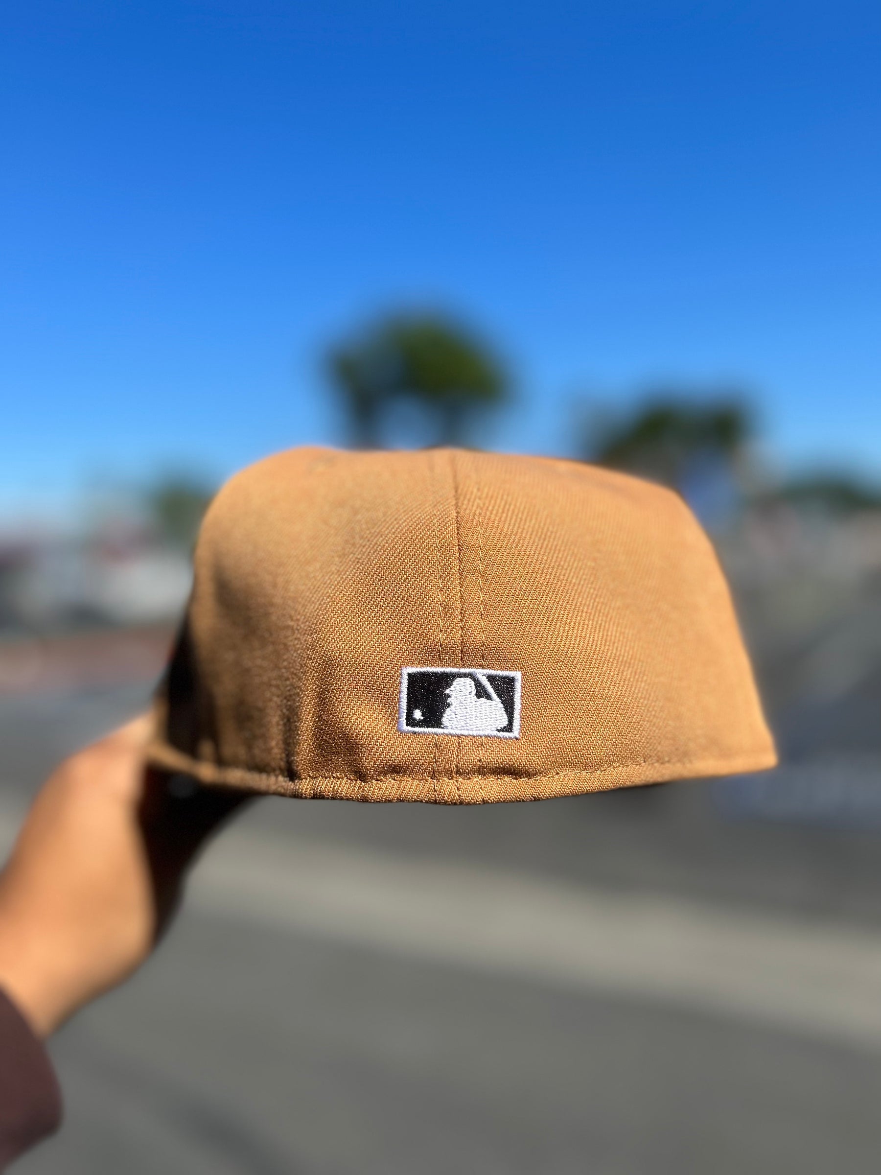 Los Angeles Dodgers Light Brown / Black Script 5950