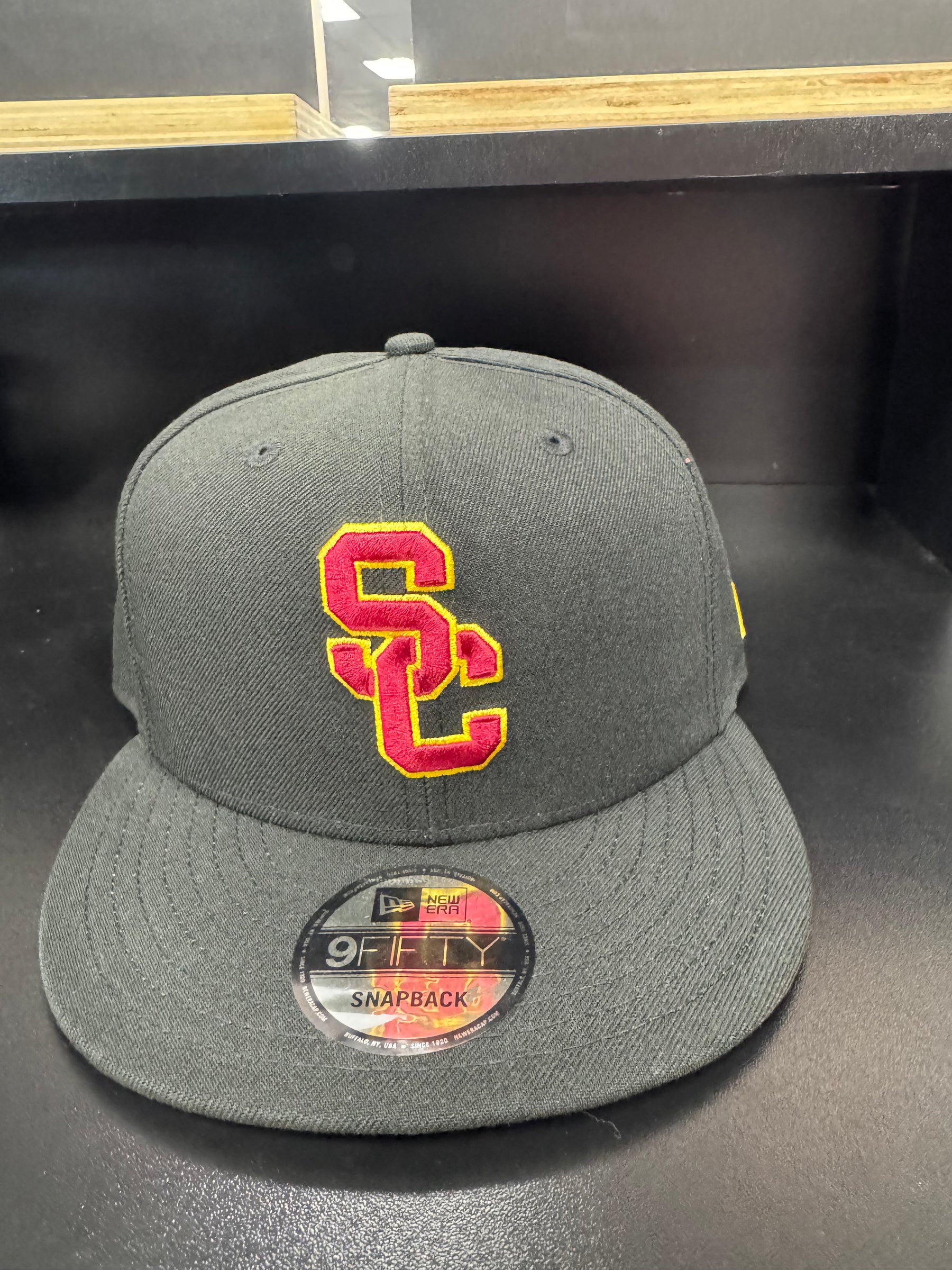 USC Black 950 snapback