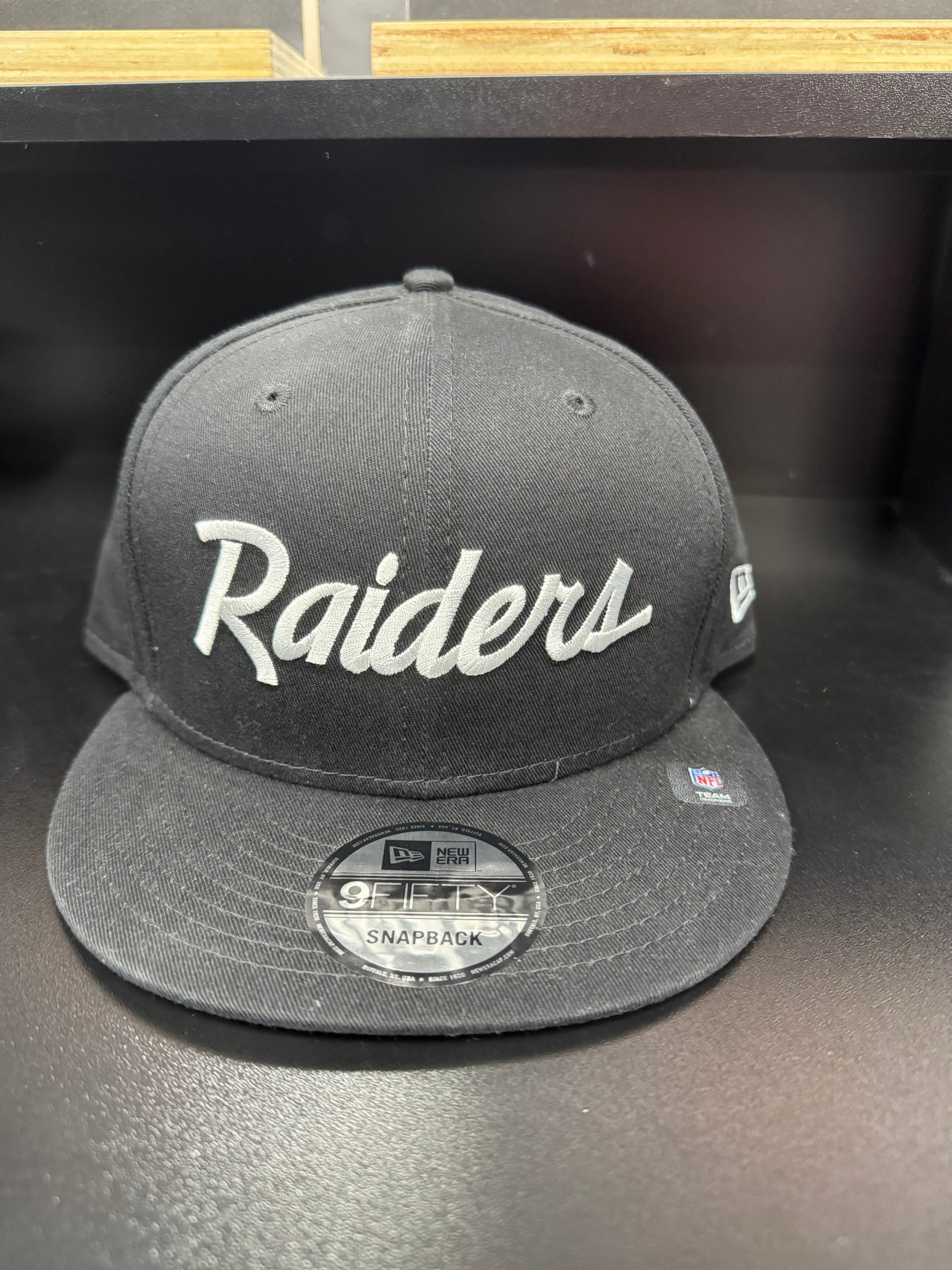 Raiders Black 950 Snapback