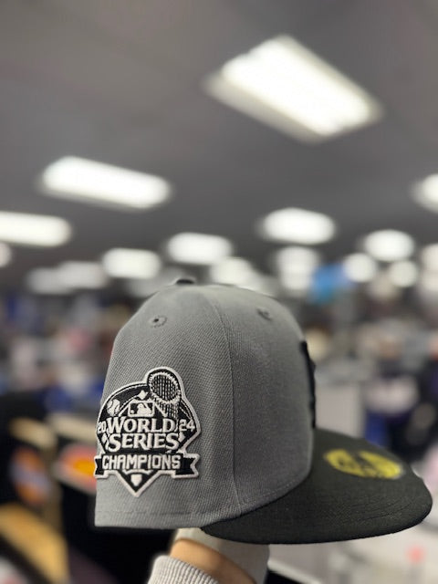 Los Angeles Dodgers World Series Champion 2 Toned Hat Grey / Black 5950