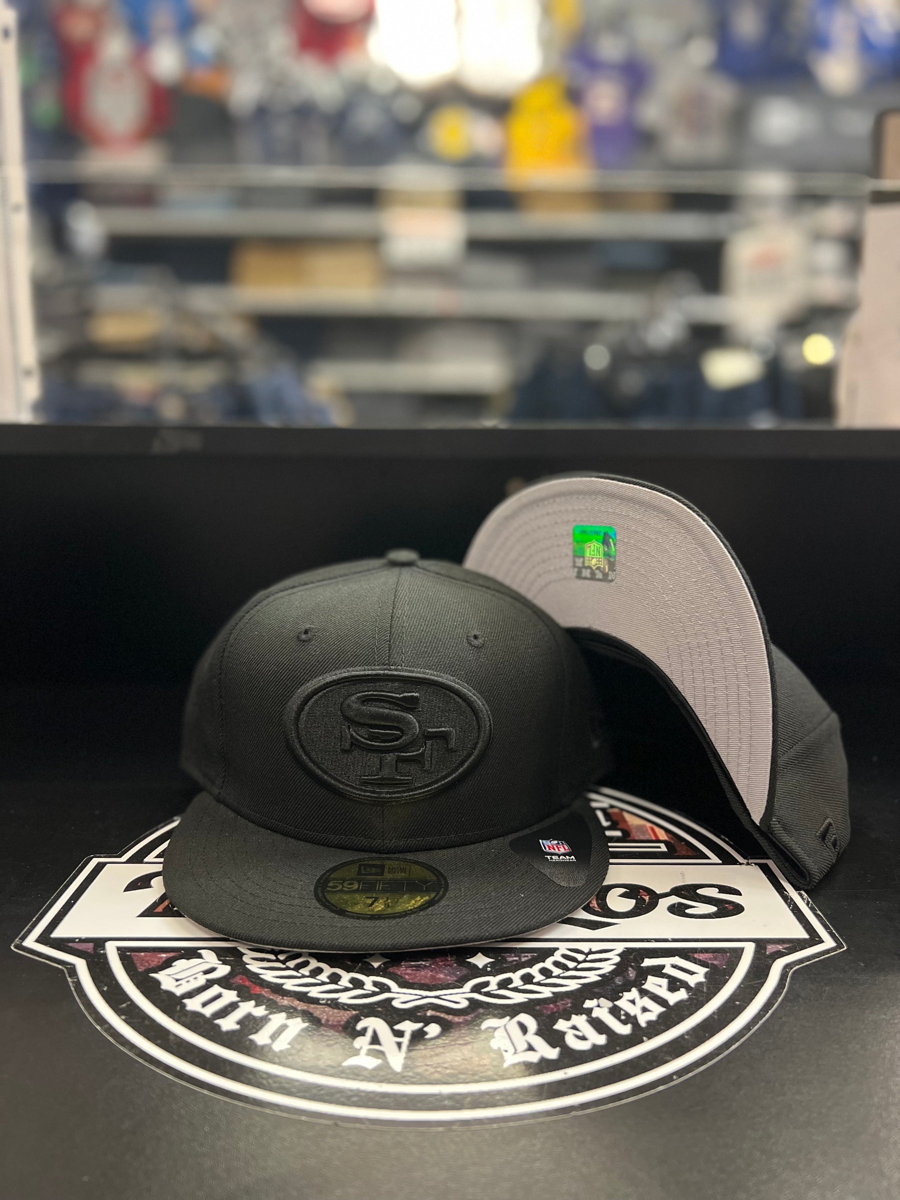 San Francisco 49ers 5950 Black on Black Hat
