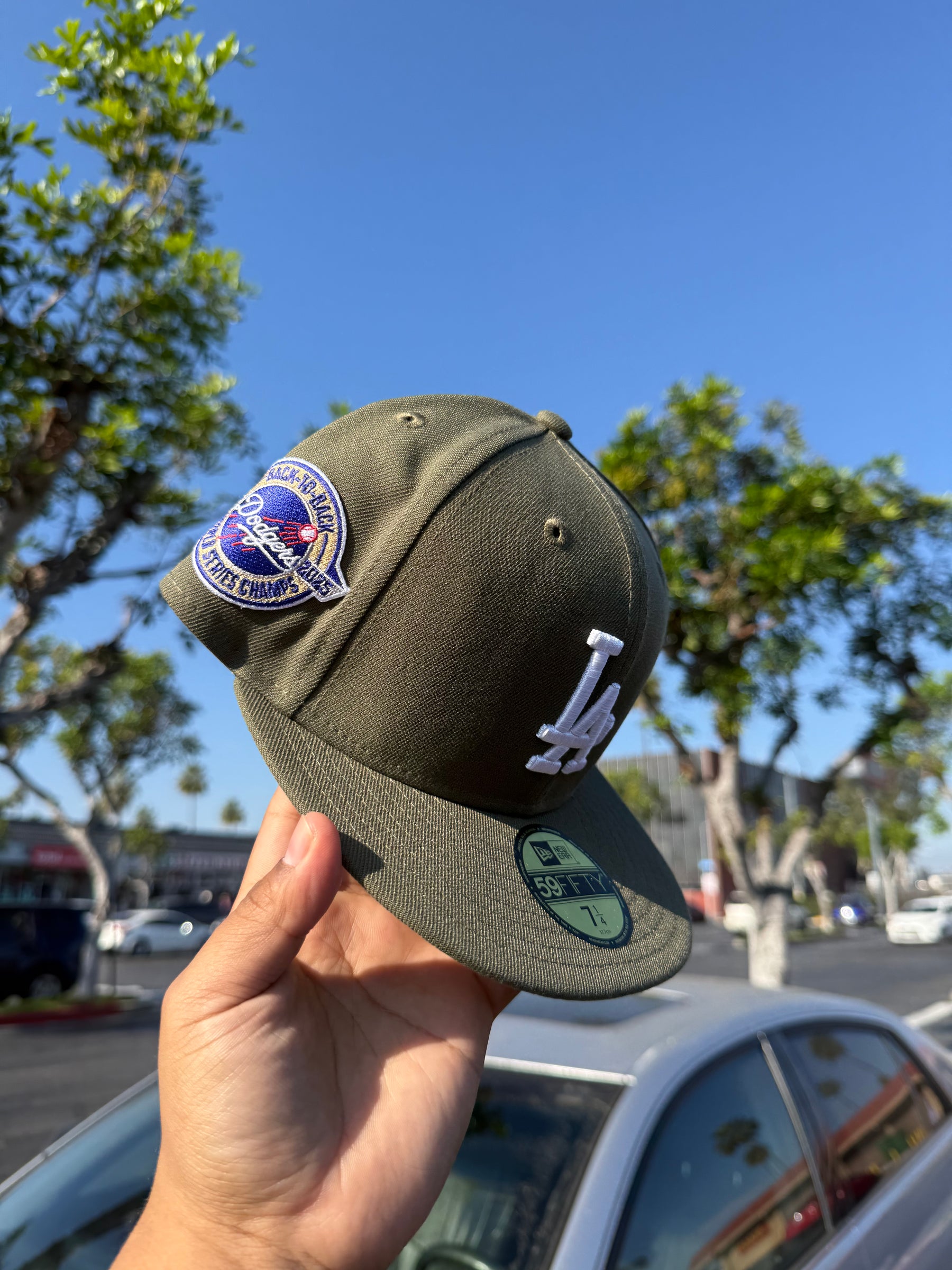 Men's Los Angeles Dodgers New Era Royal 2025 MLB Champions Hat w side Patch 15142429