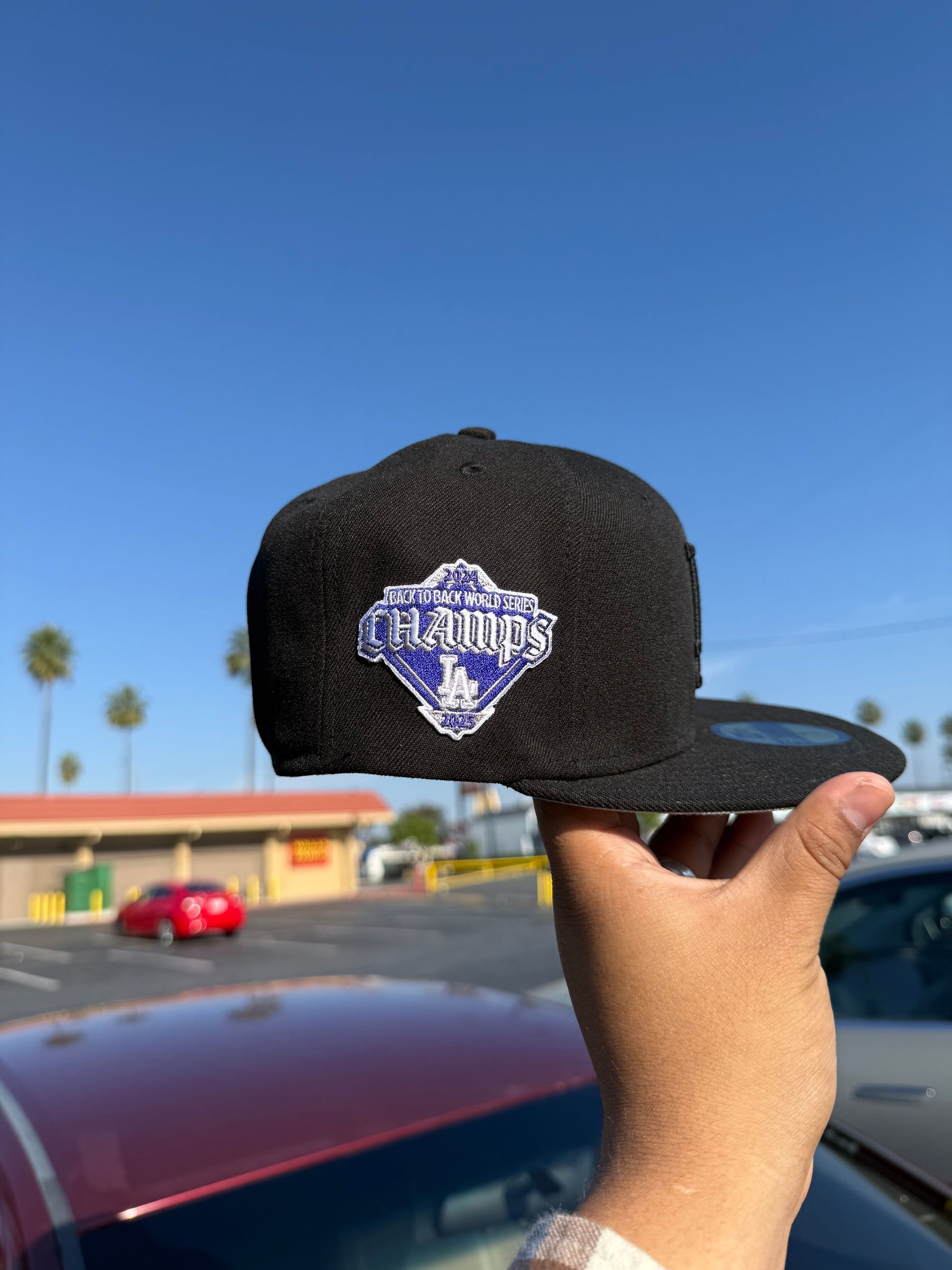 Men's Los Angeles Dodgers New Era Black 2025 MLB Champions Hat w side Patch 15142439