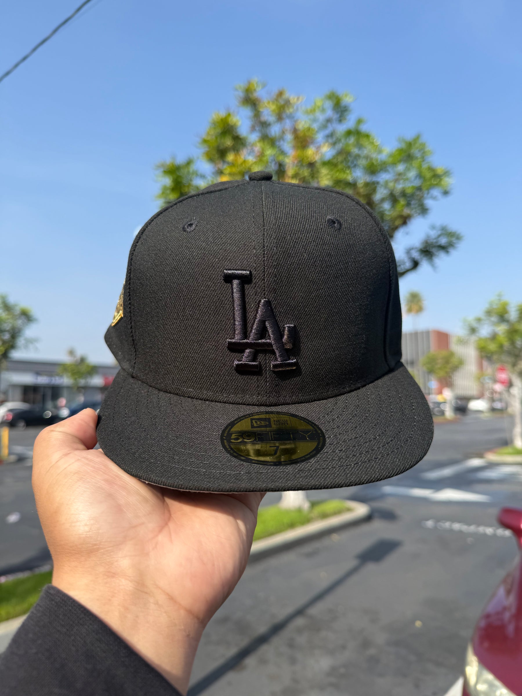 Men's Los Angeles Dodgers New Era Black/Black 2025 MLB Champions Hat w side Patch 14943675