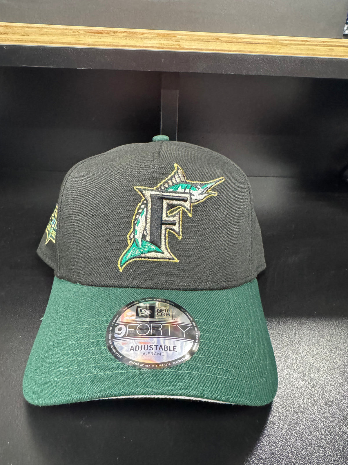 Marlins 2Toned Black/Green 9Forty Adjustable A-Frame Hat