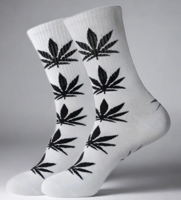 Marijuana Leaf Crew Socks -2 Pair